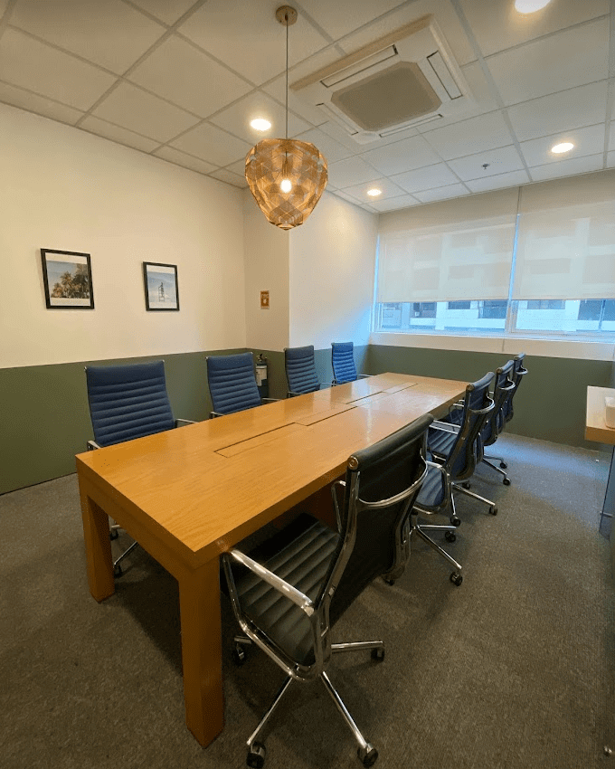 Board Room 02